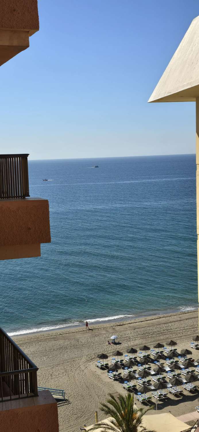 Piso de un dormitorio en primera línea de playa