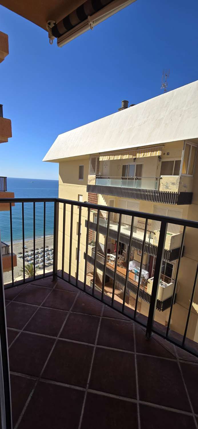 Piso de un dormitorio en primera línea de playa