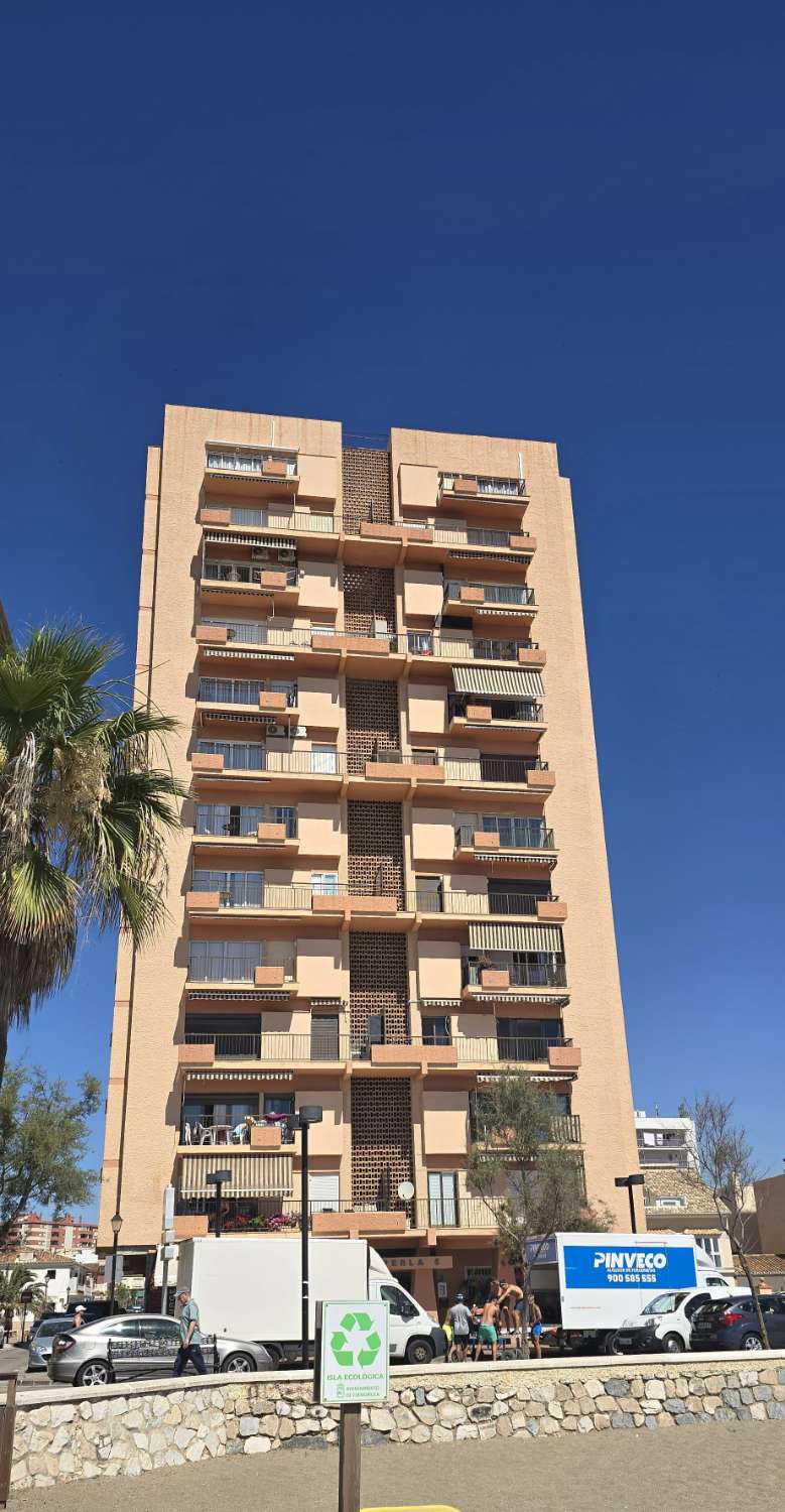 Piso de un dormitorio en primera línea de playa